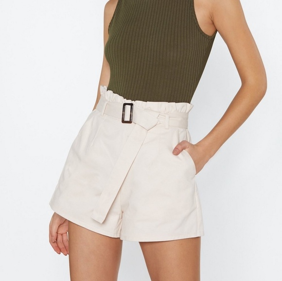 Cute Paperbag Shorts- Never Worn!! - Picture 2 of 2